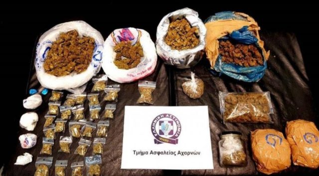 auto_droga_greqi1513867490