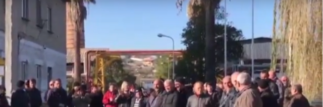 auto_protesta_ballsh1513938555