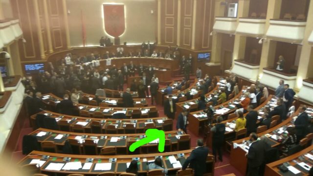 basha-merr-karten-e-pd