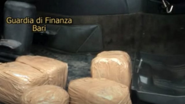 auto_Heroine_bari1512401789