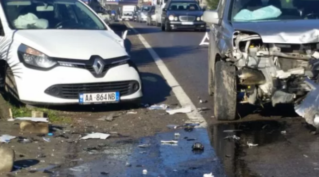 Aksident, perplasje makinash2