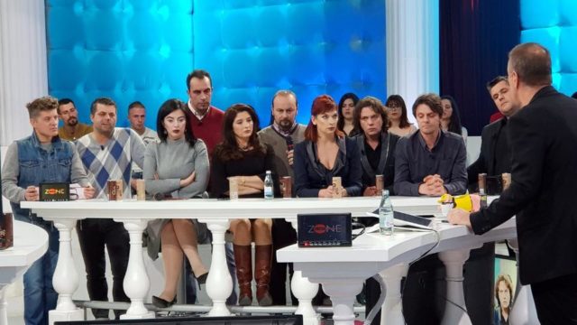 aktore teatri bashke