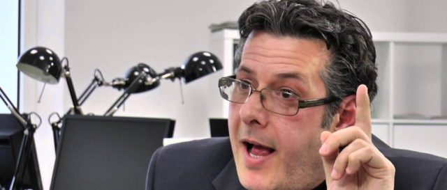 edi paloka me abazhure