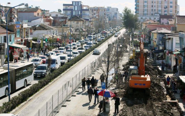 kamza, sheshi pedonalja11