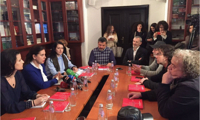 mirela kumbaro me arstistet