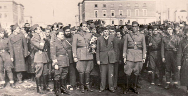 29 nentor clirimi i tiranes