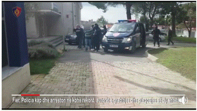 Fier, arrestim grabites