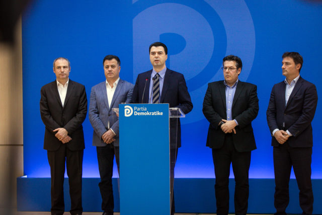 Lulzim basha, me anetaret e komisionit hetimor Tahiri