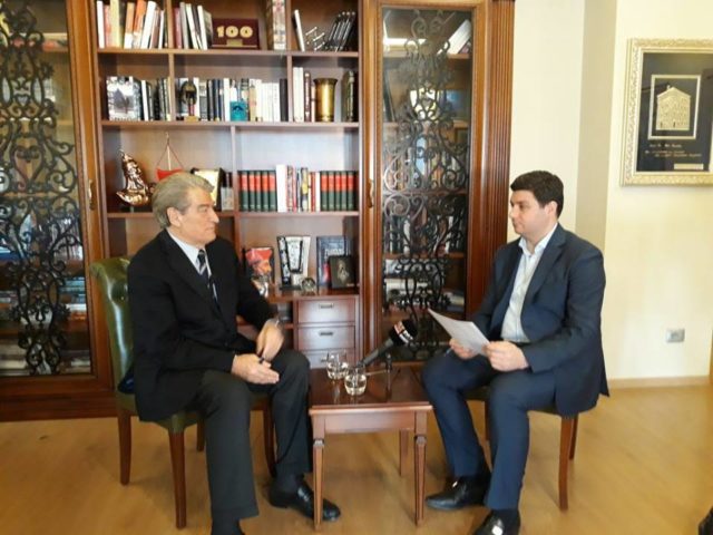 Sali Berisha - Bledian Koka1