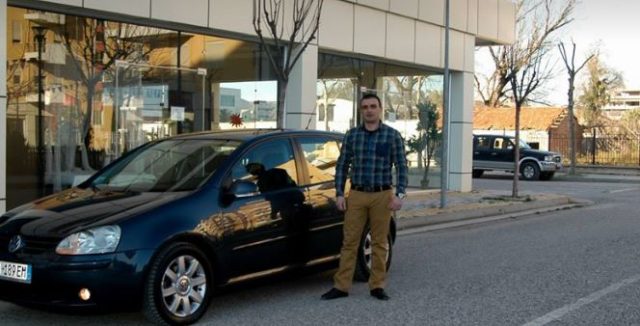 30D992A0-792A-4B0E-9E6C-76285BA46D7F