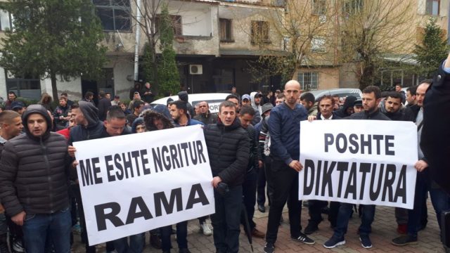 67B974DB-572B-40F2-B7EE-E7BCCC88FFD9