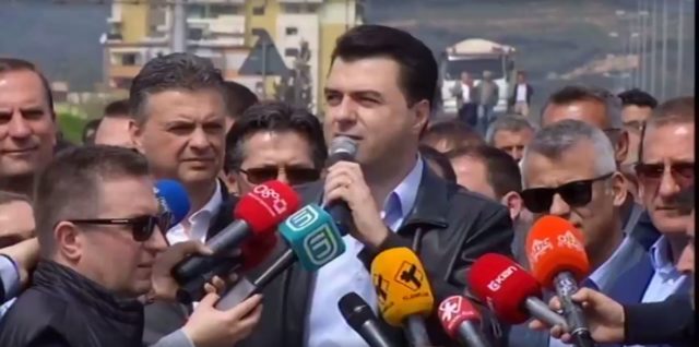 basha proteste mosbindje civile