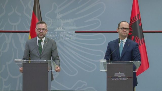 Michael Roth - Ditmir Bushati