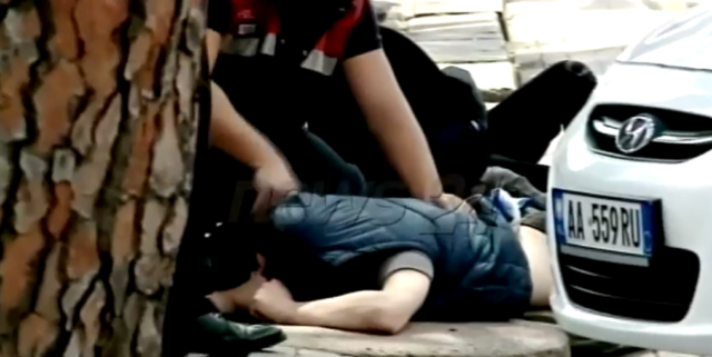 thika-studente plagosje