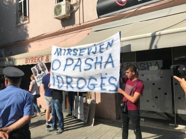 elbasan protesta1