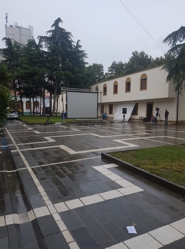 protesta para teatrit