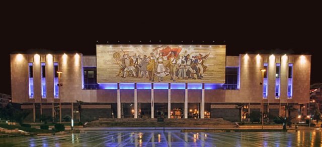 Muzeu_Historik_Kombëtar_Tiranë31-970x444