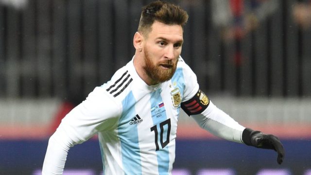 lionelmessi-cropped_hnlkiwirvwhb1s1o1xpih94vr