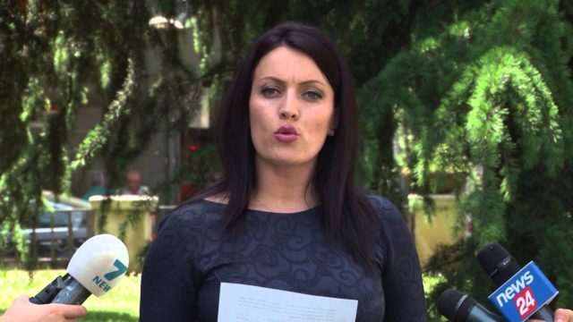 maxresdefault-2_1533031563-5306225