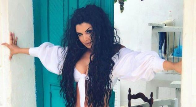 13CBAF44-3078-411B-BEDC-72C7446341F0