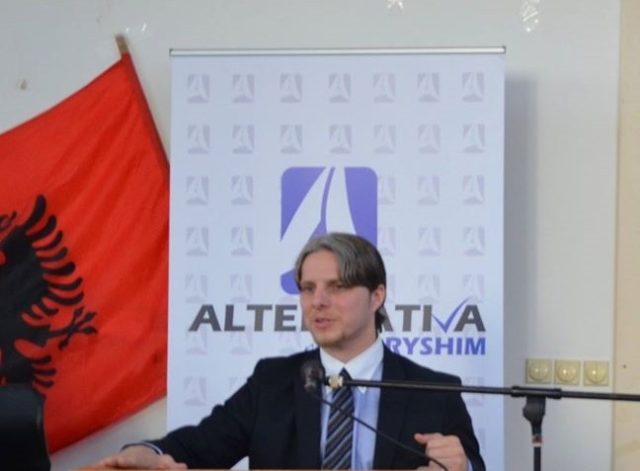 Shqiprim-Arifi-648x477