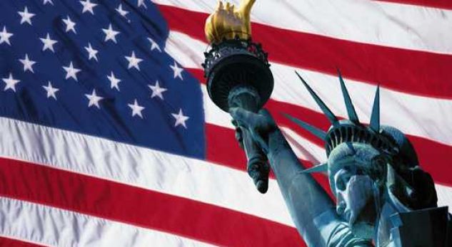 american-flag_1535568135-4386439