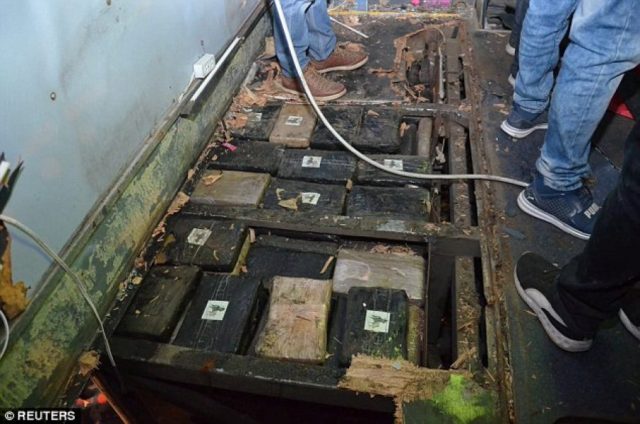 auto_4F2B650400000578-6073491-image-a-14_15345849039961534609348