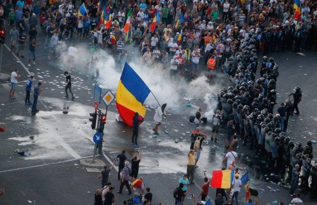 protesta rumani