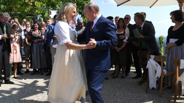 skynews-putin-russia-austria_4393663