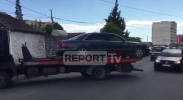 Makina e sekuestruar Burimi Report Tv