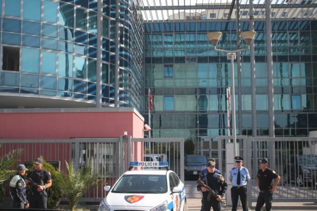 prokuroria e krimeve te renda polici