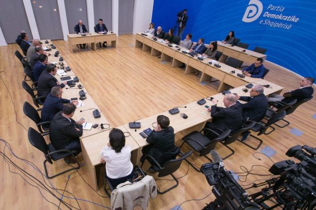 27F181FE-93CD-4E9B-8059-A02A1029FB5F