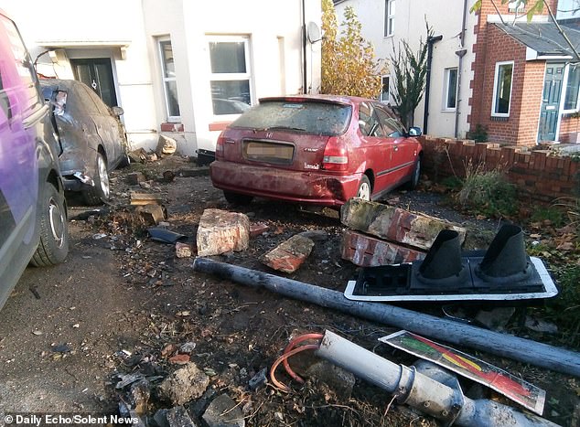 7521474-6503939-image-a-14_1545051177415