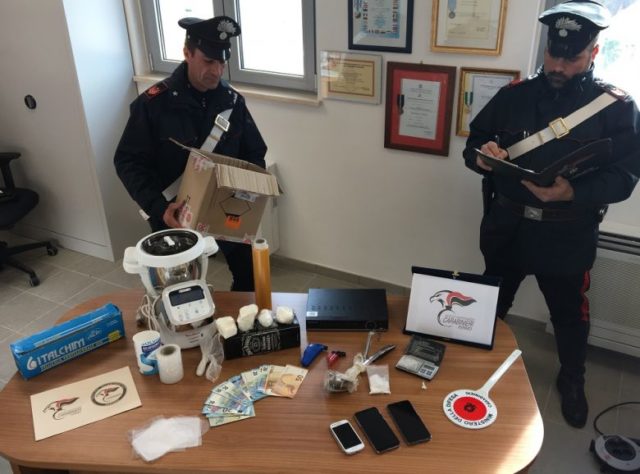 polici italiane droge kokaine