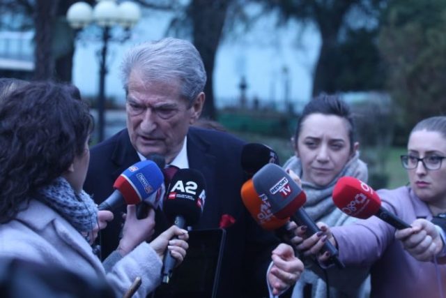 parlament-31-janar-17-675x450