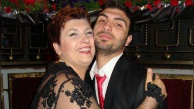 FOTO/ Ja si e uron Ledri Vula të ëmën për ditëlindje