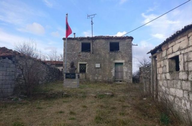 Screen-Shot-2019-03-20-at-10.52.03-e-paradites-730x480