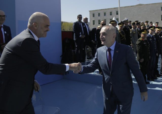 meta-rama-1553856468