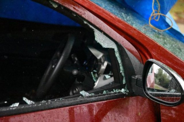 E575691F-157A-4E32-8CFE-F5C096A5F410