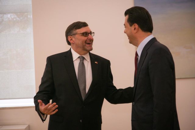 F9DF9705-7634-483B-B692-9300B297989E