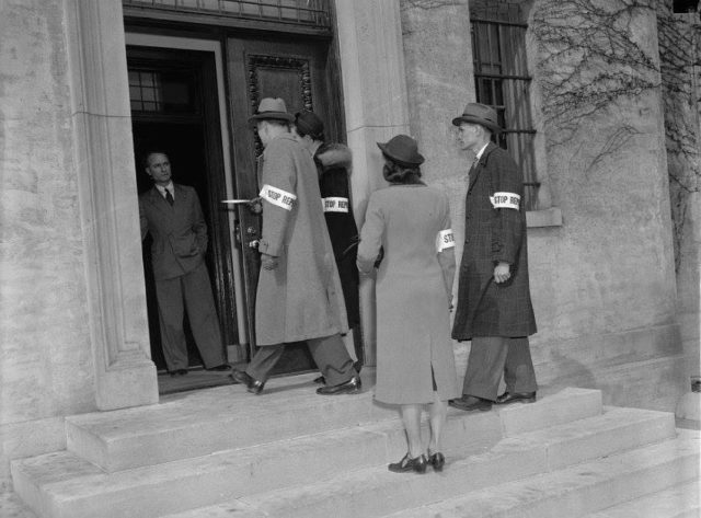 ameriane proteste te ambsada italaine