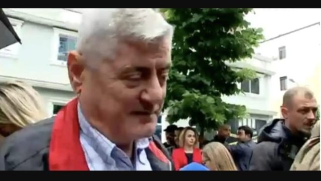 6B4A4DB7-F991-4211-8A75-270E29264B11