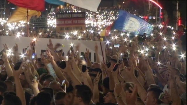 A9AE4D44-1874-44F9-A189-4F550E2D0002