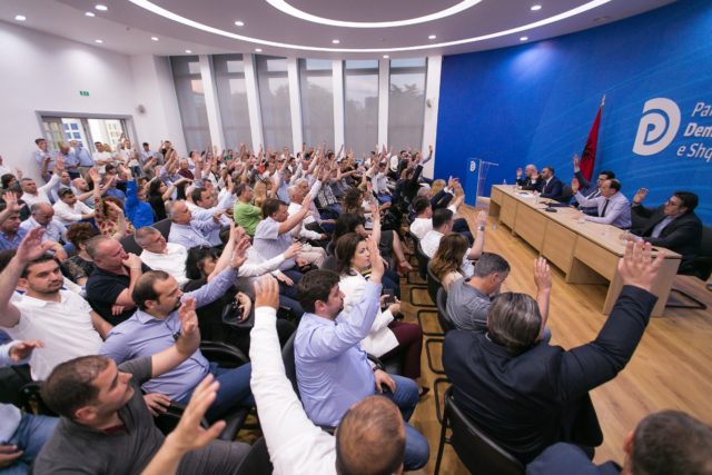 keshilli kombetar voton 1