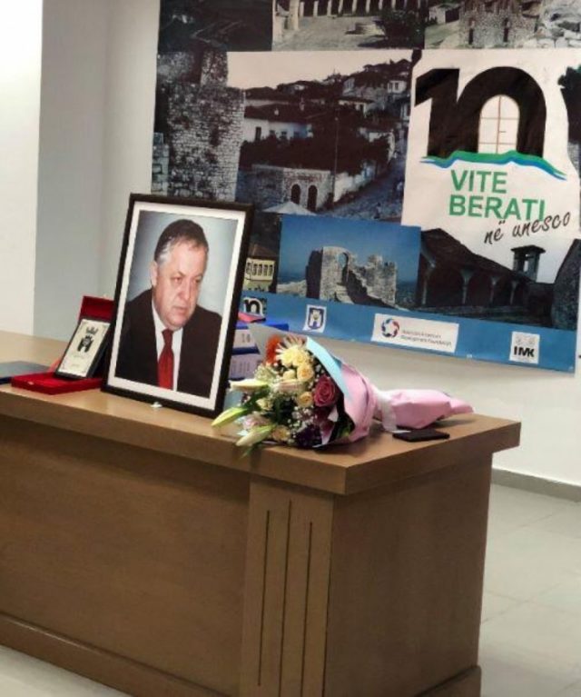 3A44B321-A79F-4833-82FB-1B2A50DC74CC