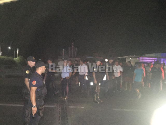 5E7BB79B-3529-49CD-B58C-79F42595FAB2