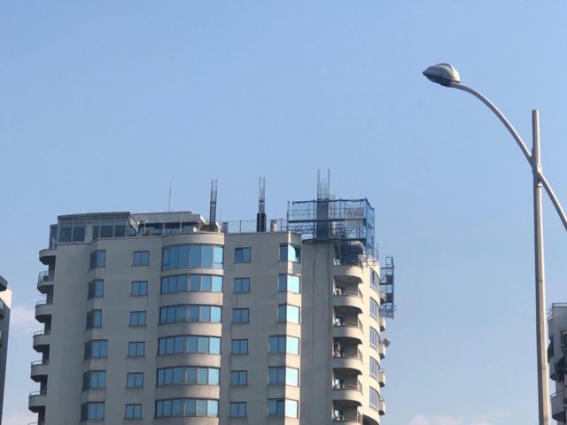 608B25B9-AB5D-4612-A0C6-CB7F31B300BF