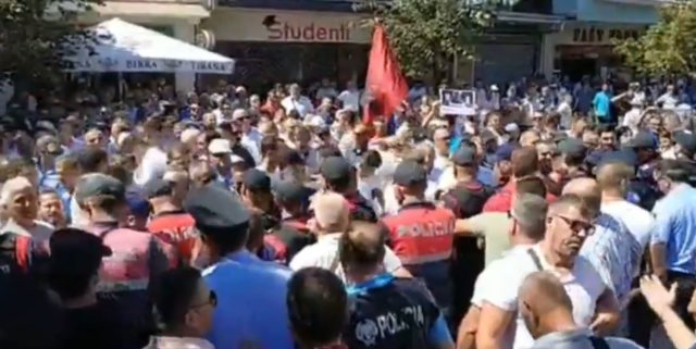 shkoder protesta keshilli