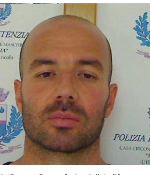 76EF2B60-6C24-4C1E-AABC-CECBCE5E1912