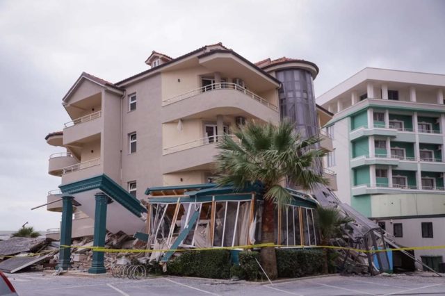 0D82B858-8CDD-4538-9B08-84EC95013D63